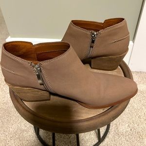 Franco Sarto tan booties
